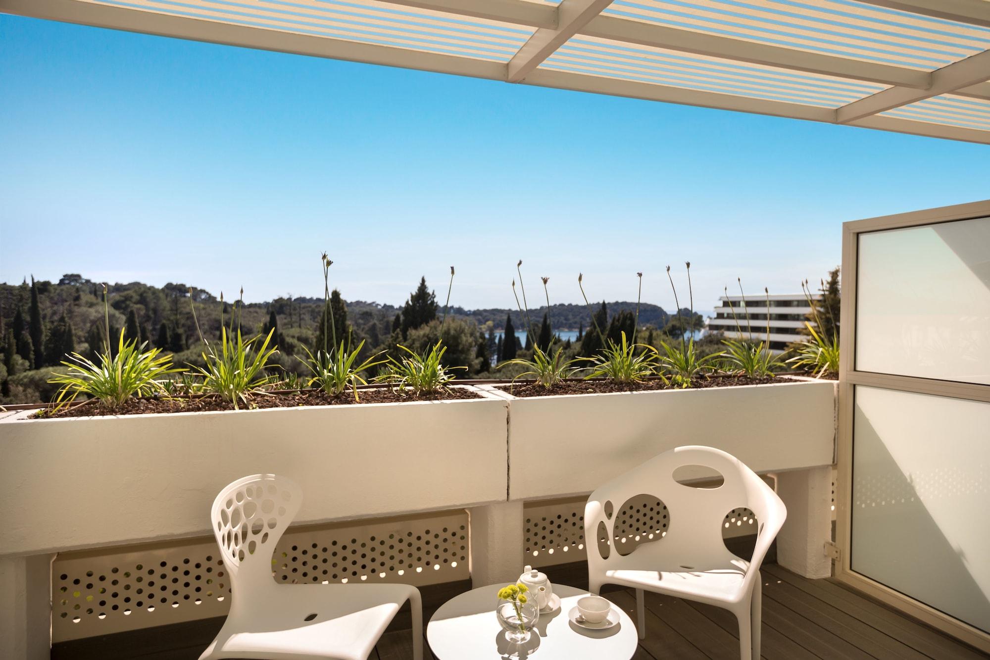 Eden Hotel By Maistra Collection Rovigno Esterno foto
