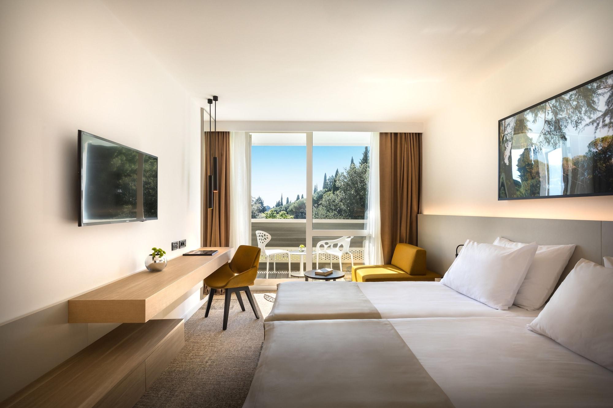 Eden Hotel By Maistra Collection Rovigno Esterno foto